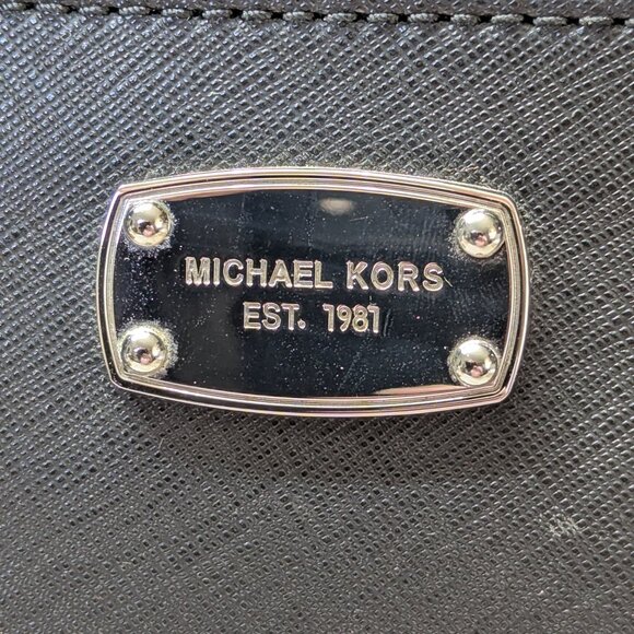 Black Leather Handbag - Picture 5 of 7